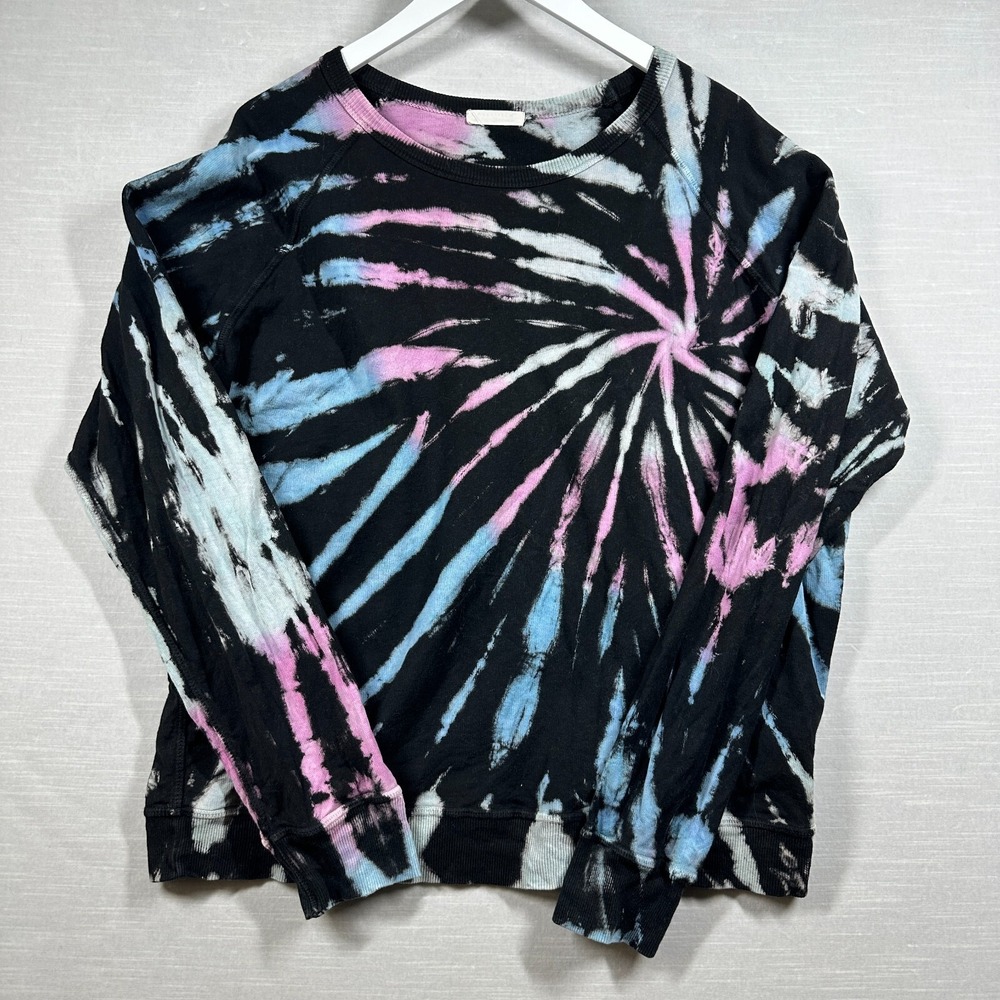 Love Stitch Sweater Womans Large Tie Dye Black Cozy Activewear